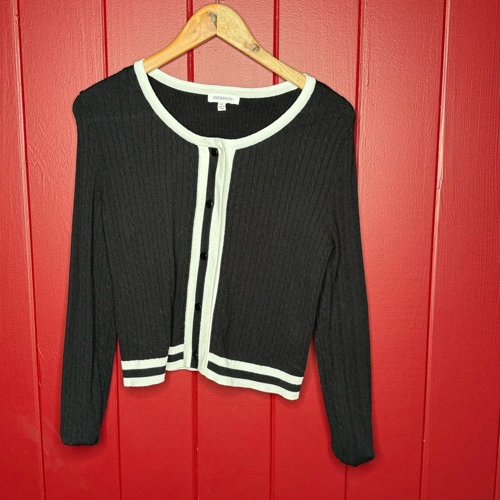 Black & White Button Front Ribbed Cardigan Sweater - Picture 5 of 8
